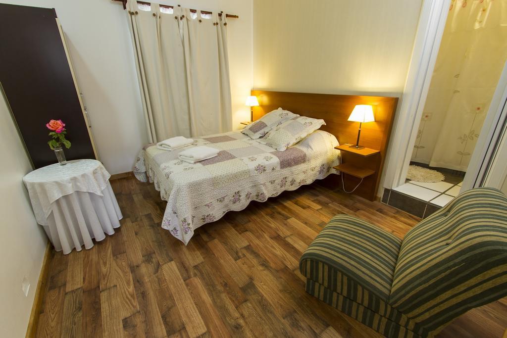 Bed And Breakfast Aijpel Ushuaia Oda fotoğraf